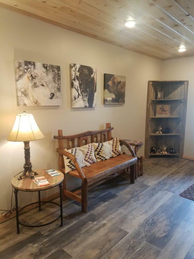 406 Lodge At Yellowstone Гардинър Екстериор снимка